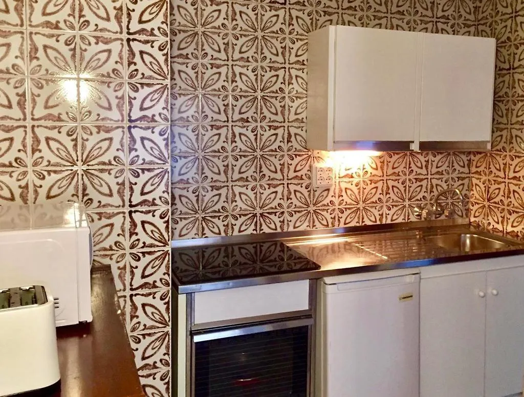 Aparthotel Chinasol Playa Almuñécar 0*,  Španělsko